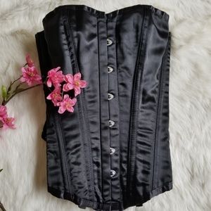Black Sweetheart Steelboned Corset